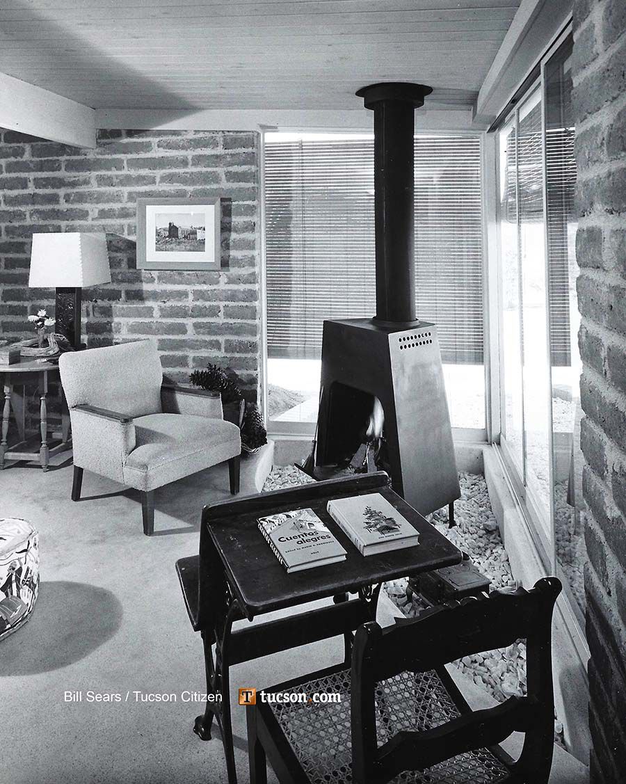 1960 photos: This home stresses livability